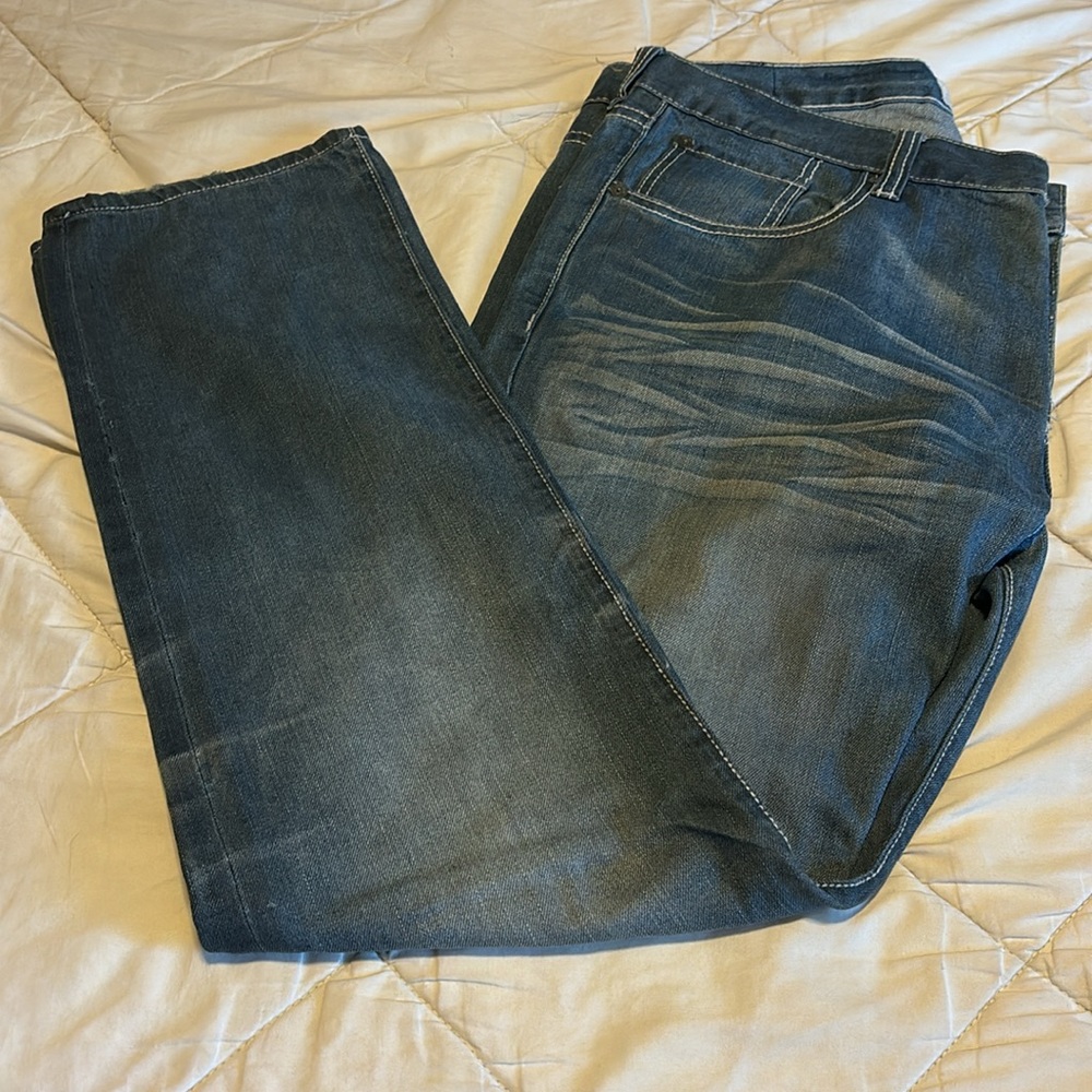 Echo Unlimited jeans